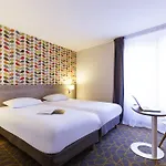 Ibis Styles Centre Gare מלון 3*