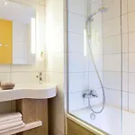 Ibis Styles Centre Gare Hotel 3*