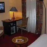 מלון Ibis Styles Centre Gare 3*