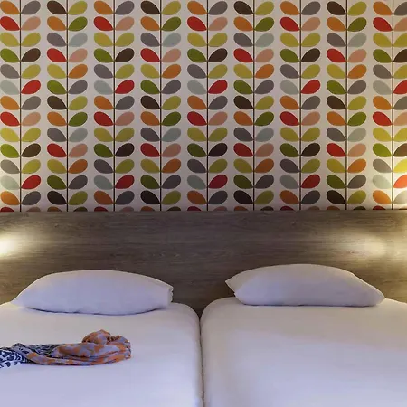 Ibis Styles Centre Gare מלון 3*