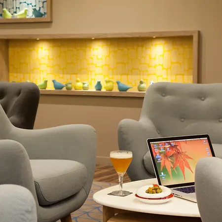 Ibis Styles Centre Gare שומון