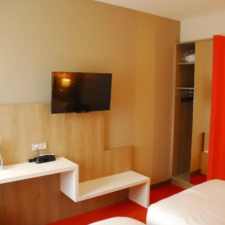 Hotel Ibis Styles Centre Gare 3*